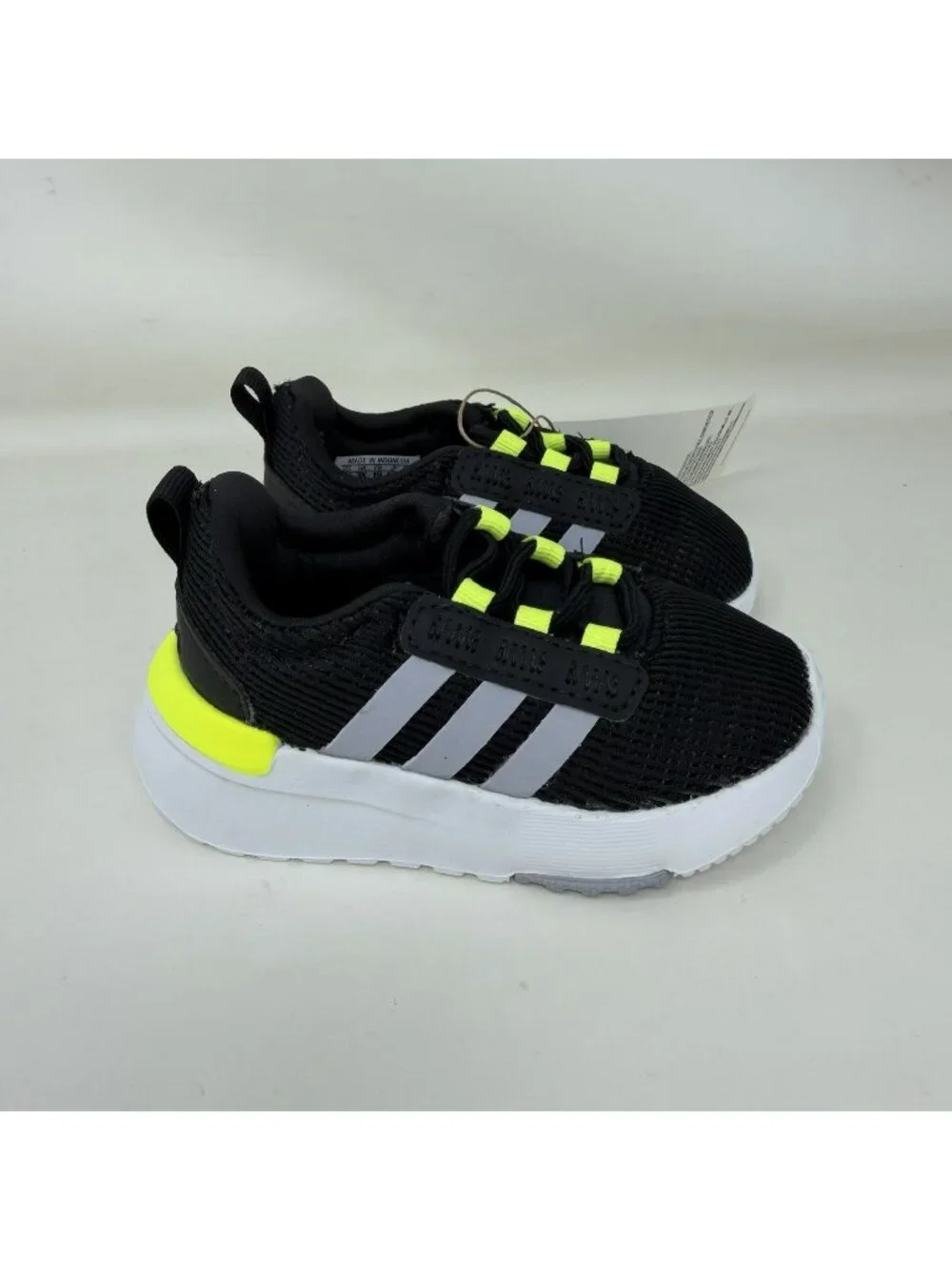Adidas Racer TR21 Athletic Shoes Black White Toddler Size 4